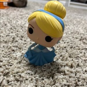 Cinderella Disney Funko Pop figure